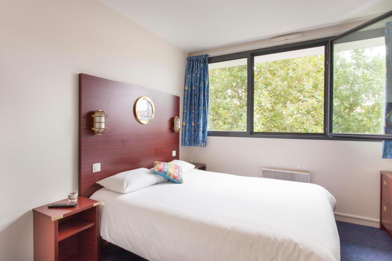 Hotel Les Gens De Mer La Rochelle Экстерьер фото