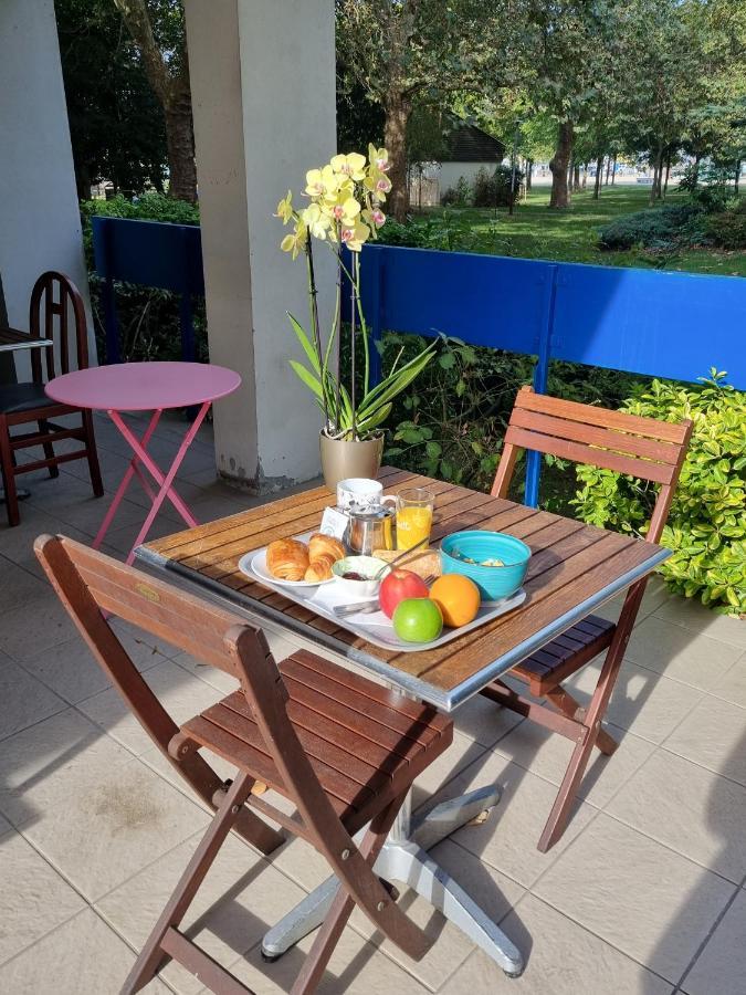 Hotel Les Gens De Mer La Rochelle Экстерьер фото