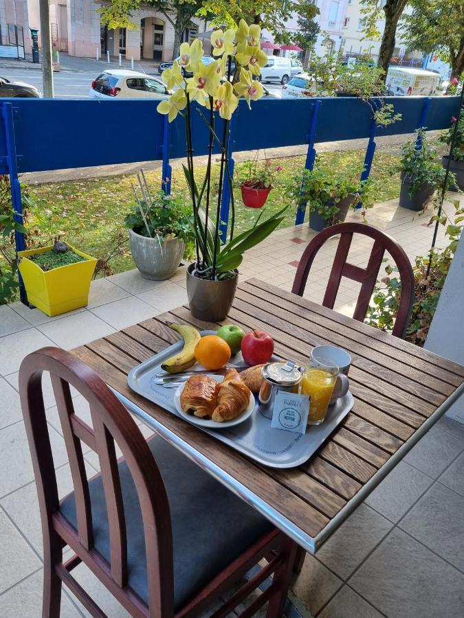 Hotel Les Gens De Mer La Rochelle Экстерьер фото