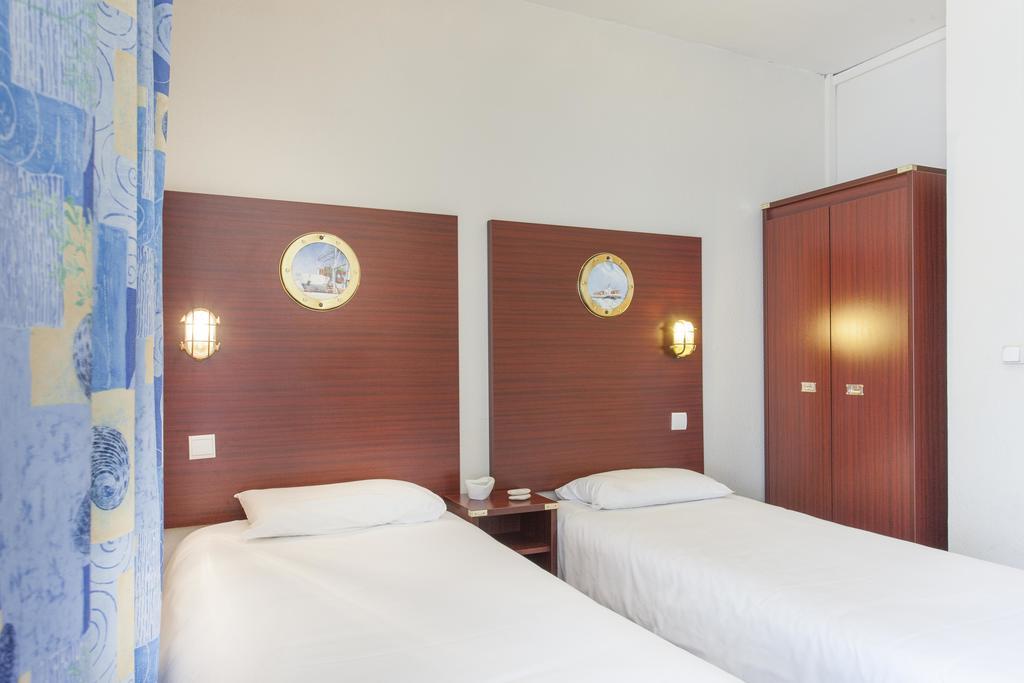 Hotel Les Gens De Mer La Rochelle Экстерьер фото
