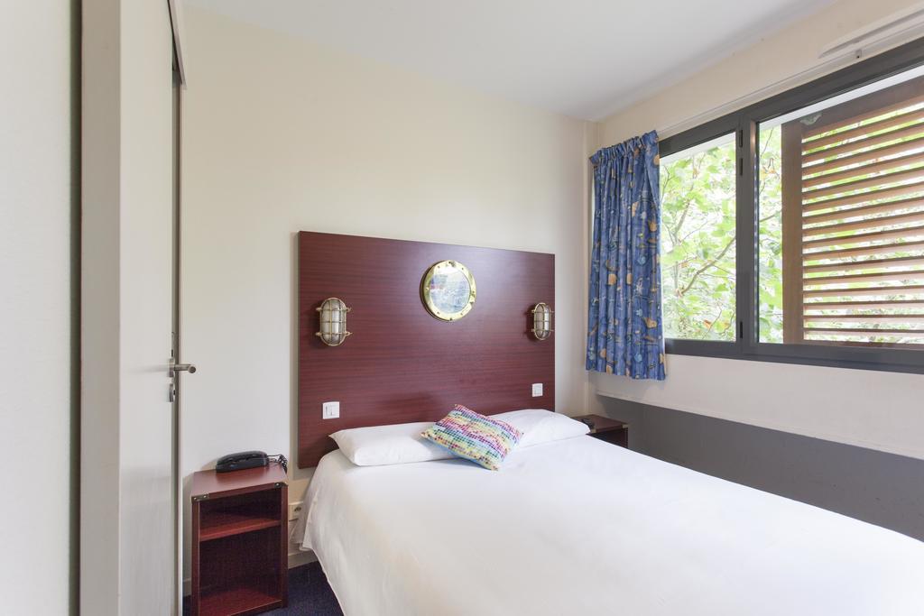 Hotel Les Gens De Mer La Rochelle Экстерьер фото