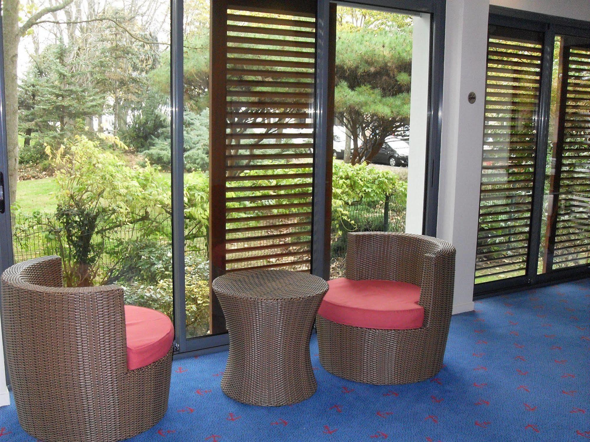 Hotel Les Gens De Mer La Rochelle Экстерьер фото